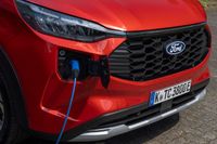 Ford Tourneo diesel axed in Australia, replaced by PHEV
