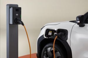 Should the next government continue PHEV and EV subsidies?
