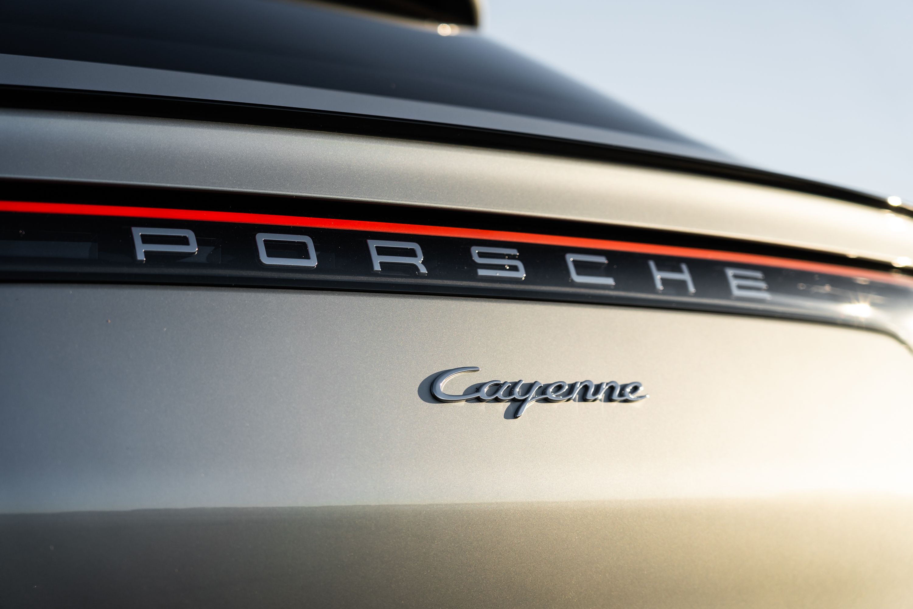20 years of the Cayenne: The 'third Porsche' – an extraordinary success  story - Porsche Newsroom