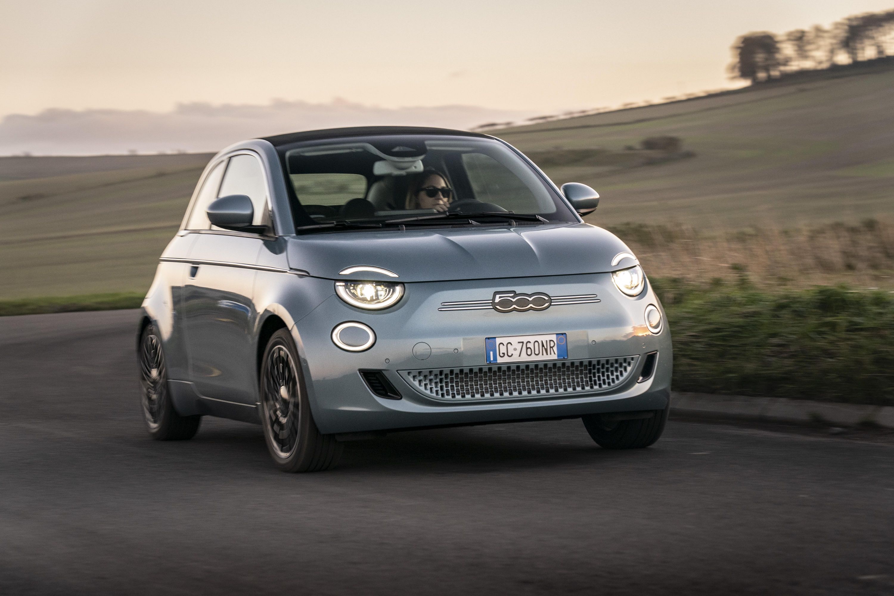 IS X FINALLY A REAL FIAT 500? - Auto.