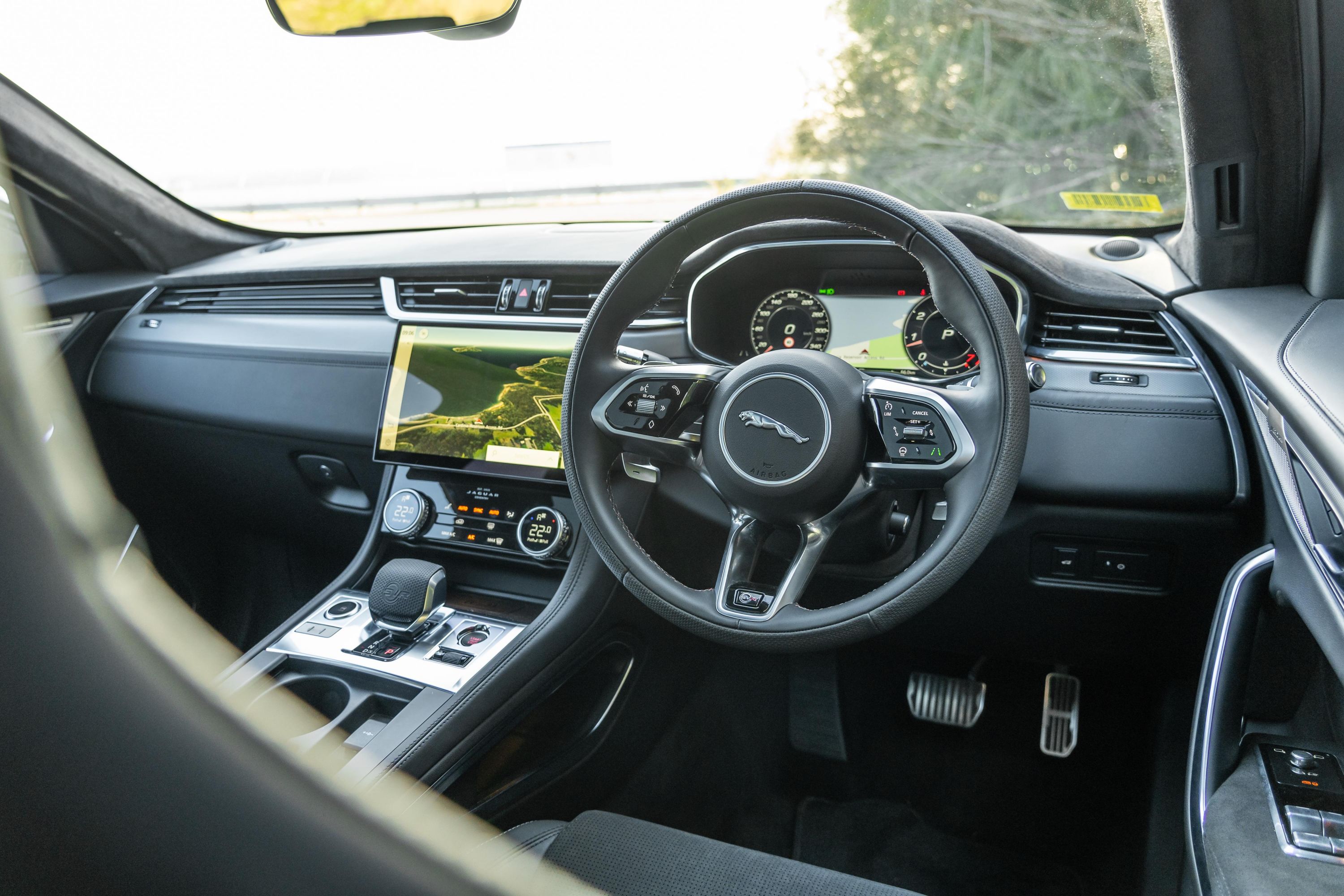 New-Hot-LIMITED-NEW-2014-Jaguar-XF-Interior-steering-wheel-On-Sport-Metal-Watch 