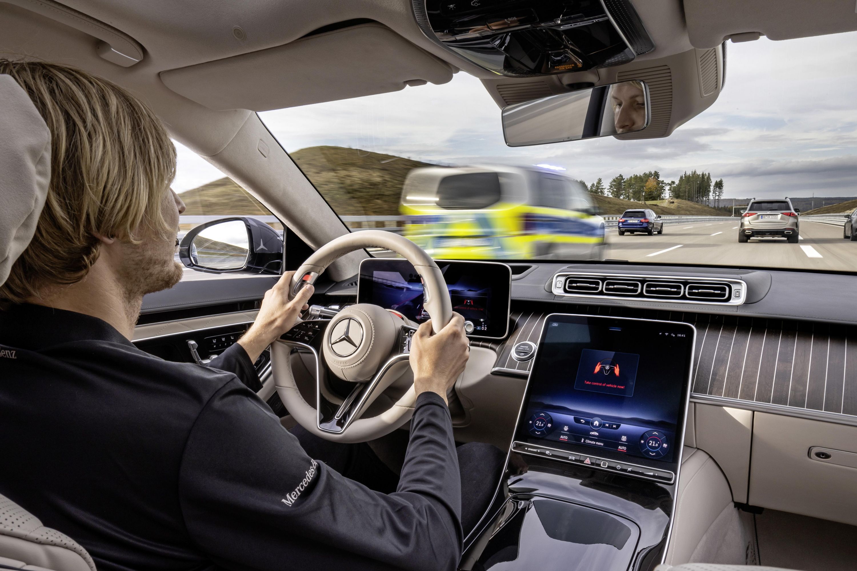 What is Mercedes-Benz Drive Pilot?