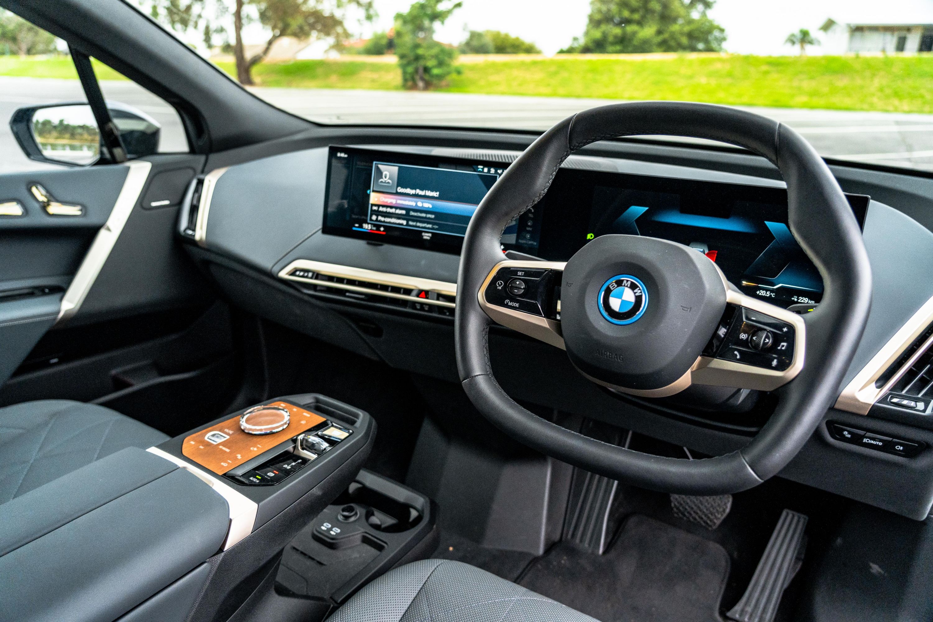 BMW iX has special 'self-healing' sensor-friendly grille, high-tech roof