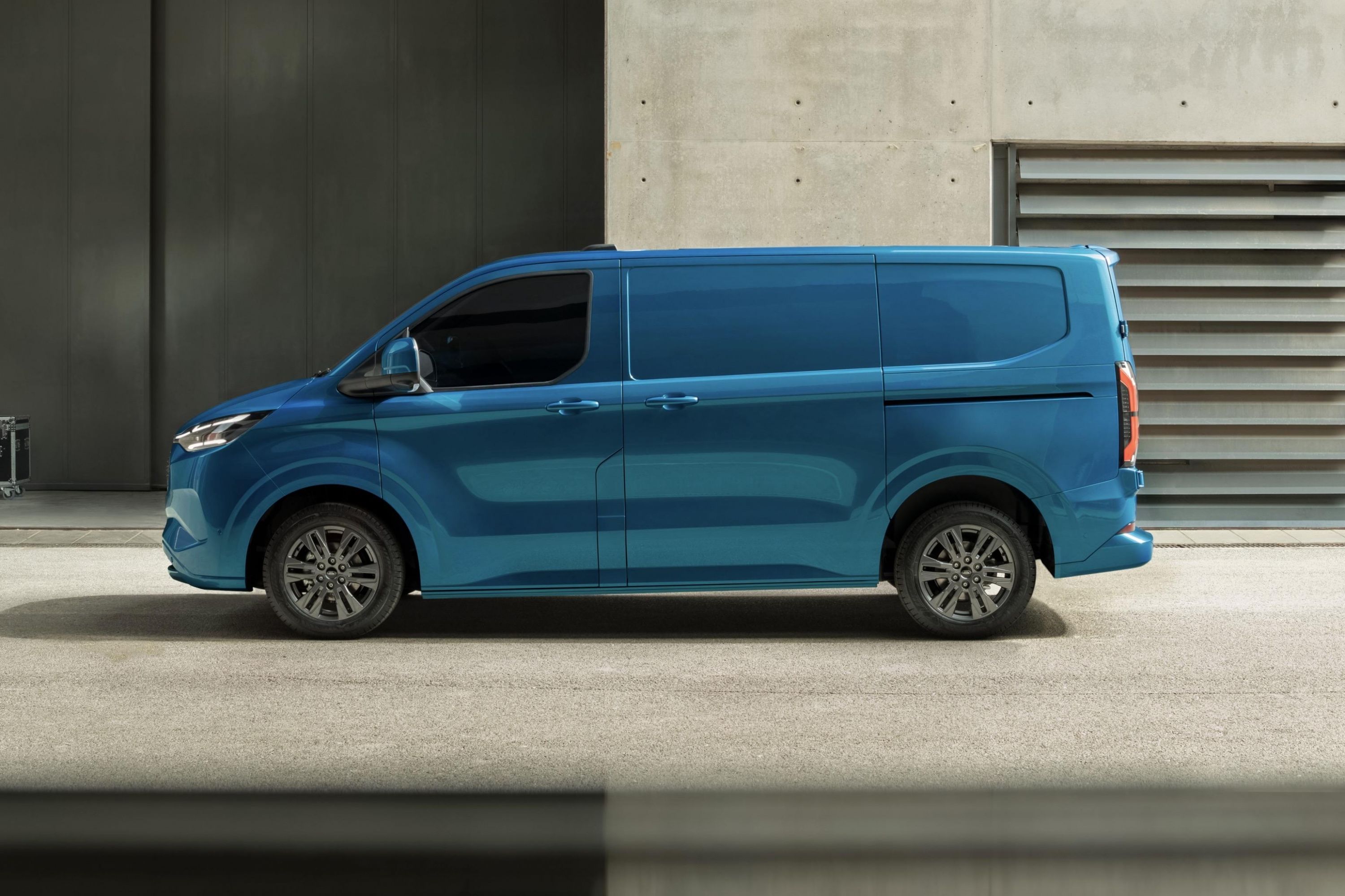 2024 Ford ETransit Custom electric van coming to Australia CarExpert