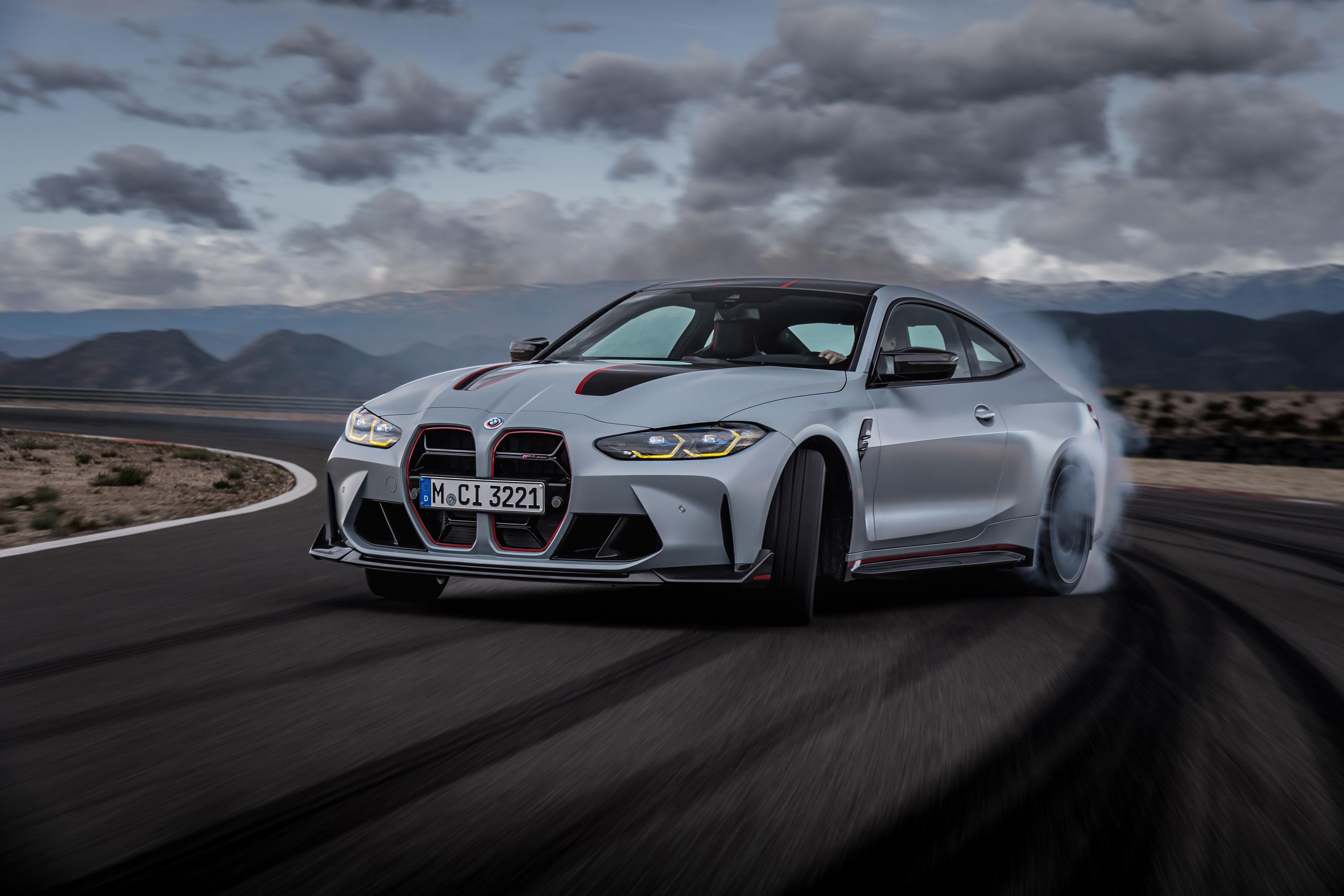 BMW M4 CSL JP NewsS