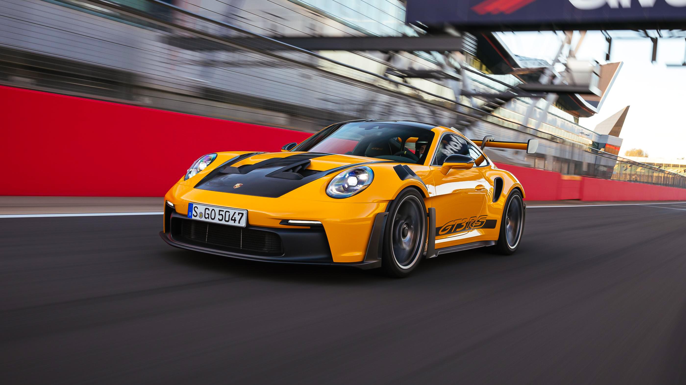 Porsche 911 GT3 RS (992) (2023) – Specifications & Performance