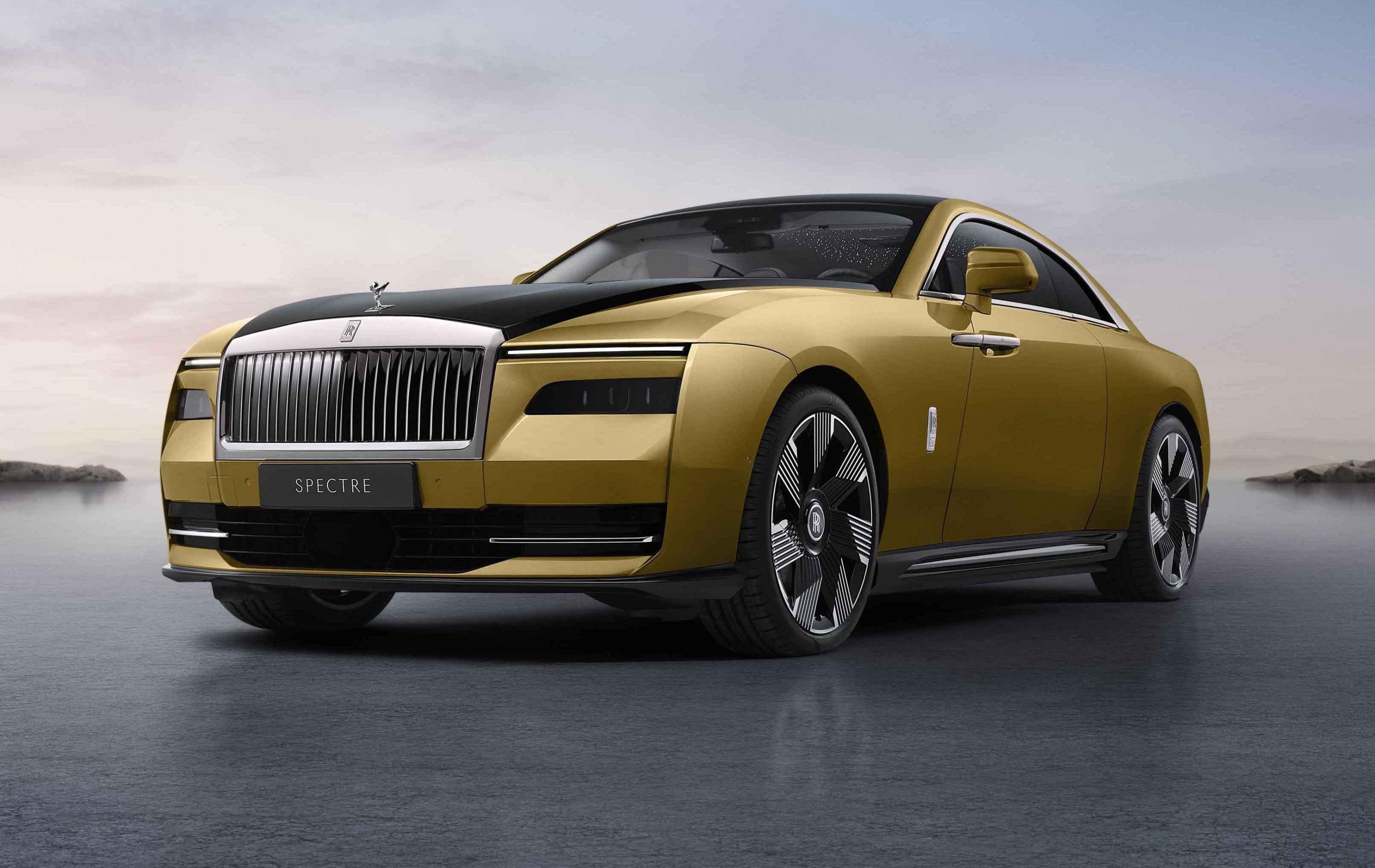 Ever thought the Rolls-Royce Phantom was a bit… subtle?