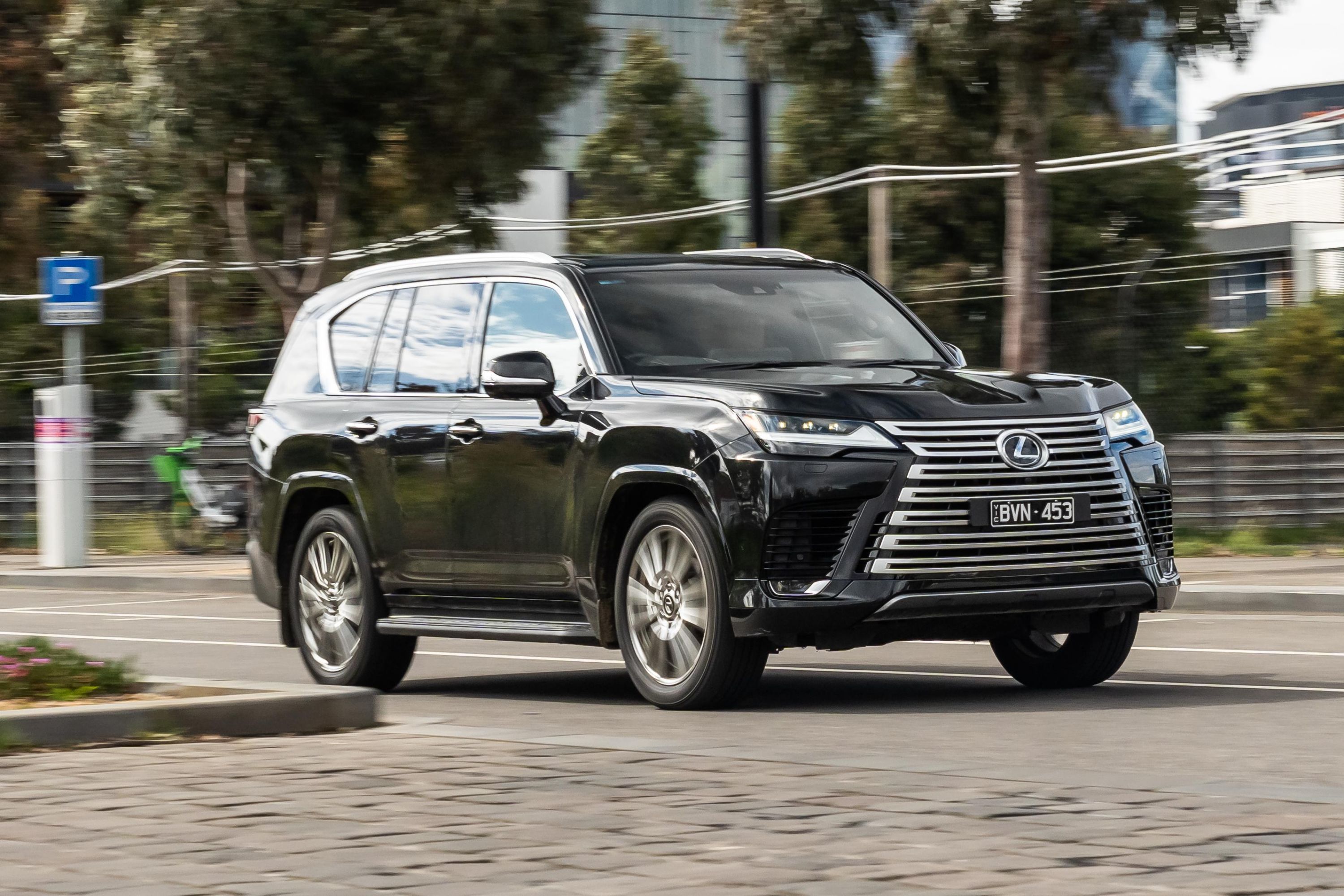 2023 Lexus LX600 Ultra Luxury review