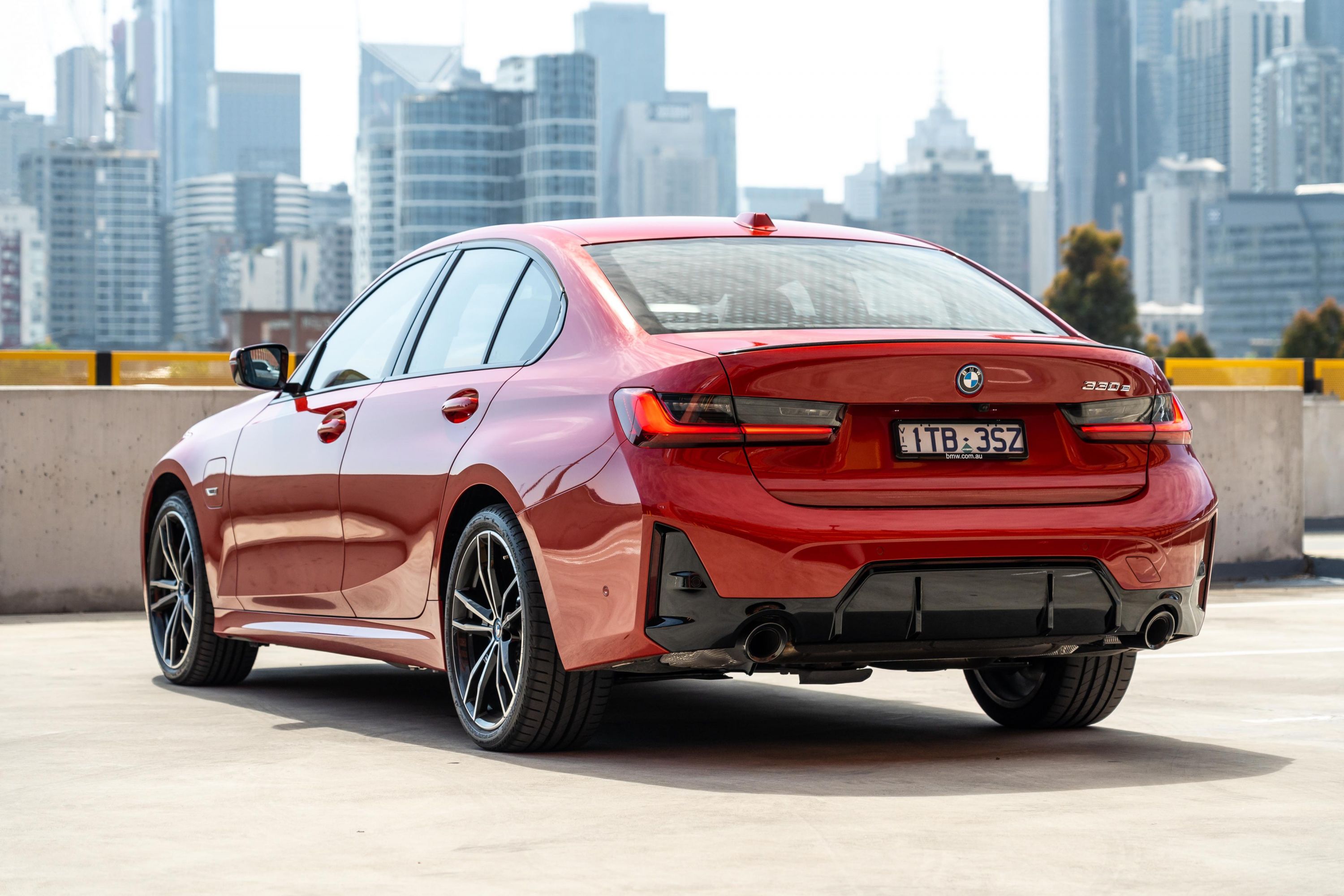 Bmw 320i 2022 Red