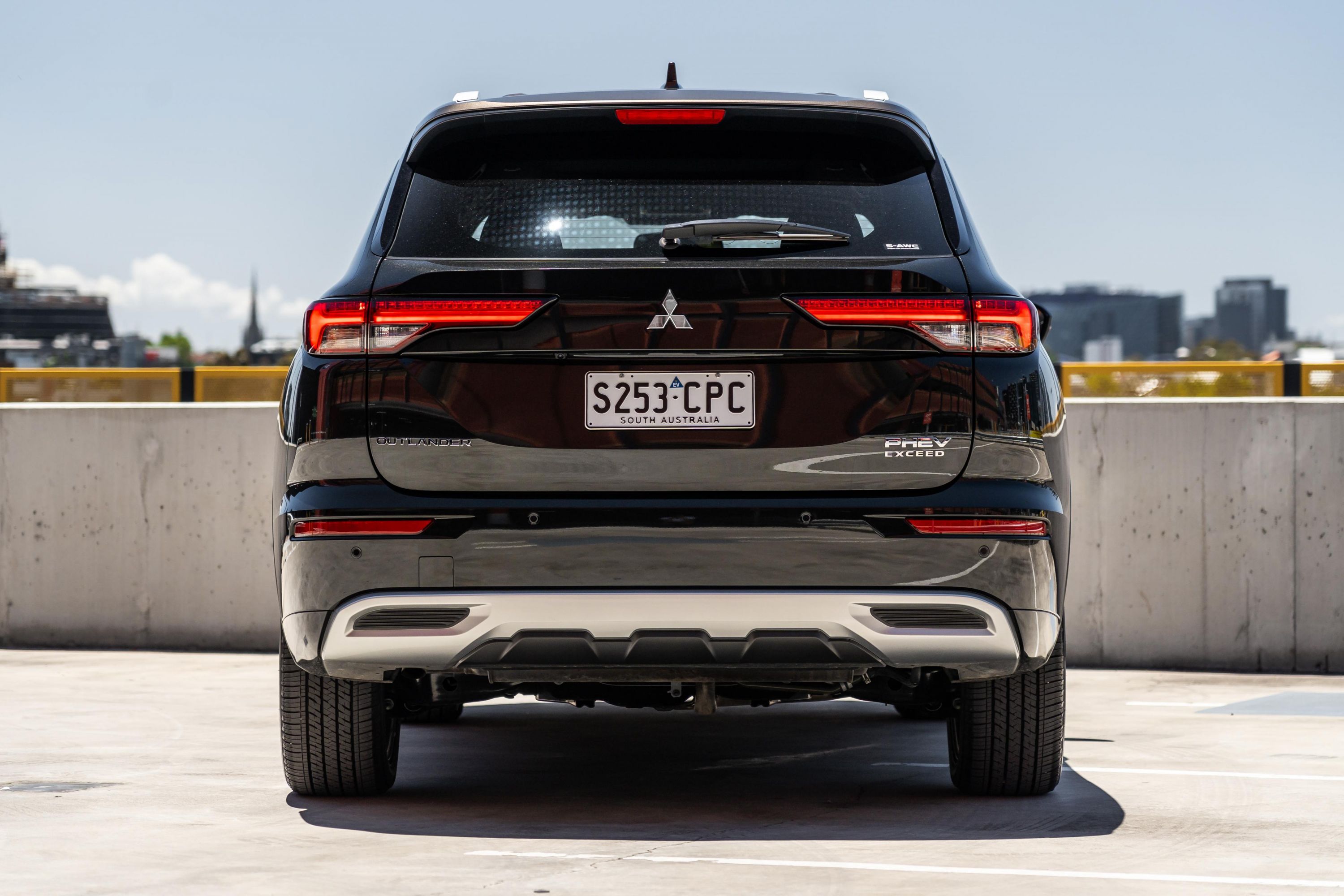 Mitsubishi Outlander im Test: Plug-in-SUV für unter 30.000 Euro