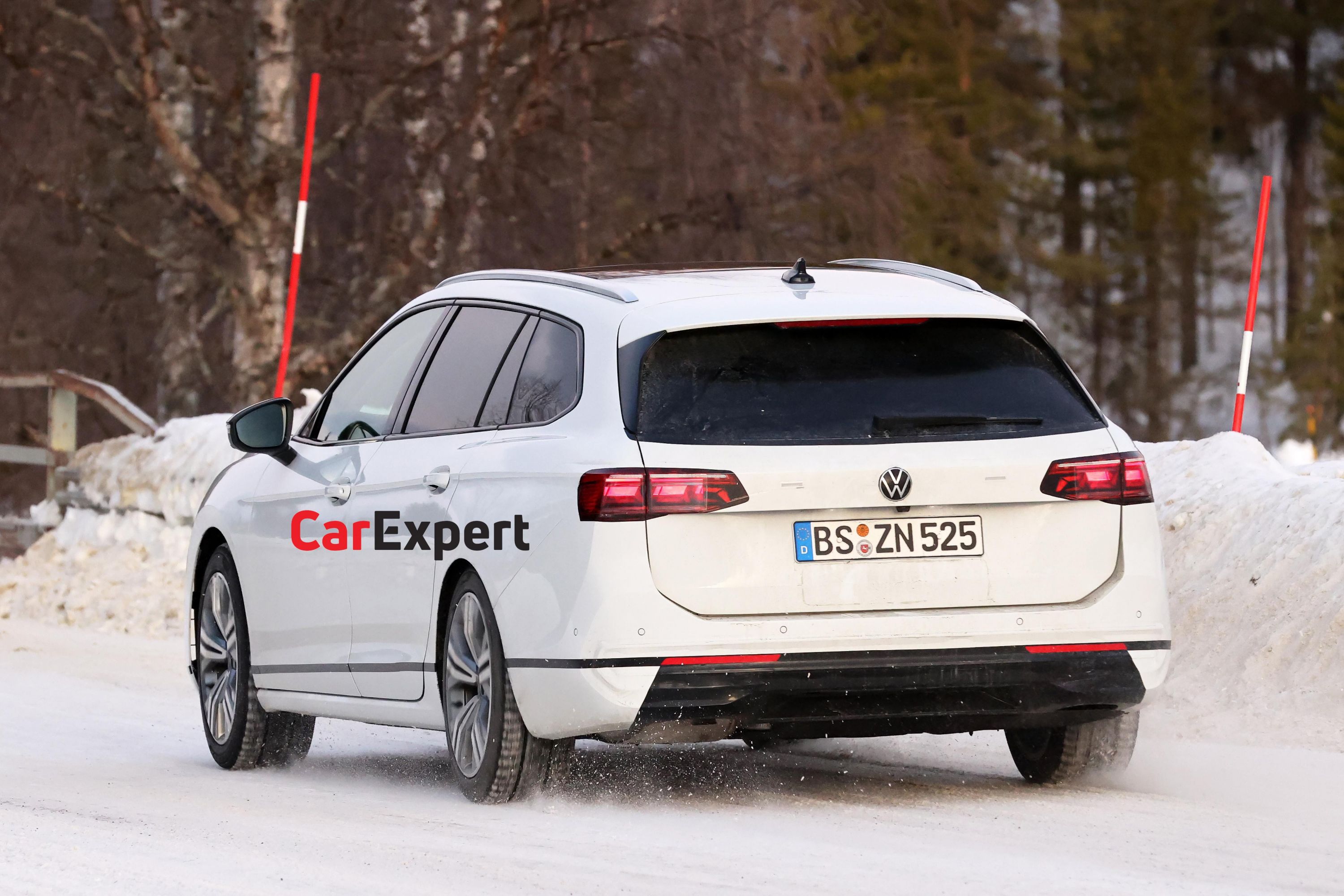 2024 Volkswagen Passat proves wagons aren't dead | CarExpert