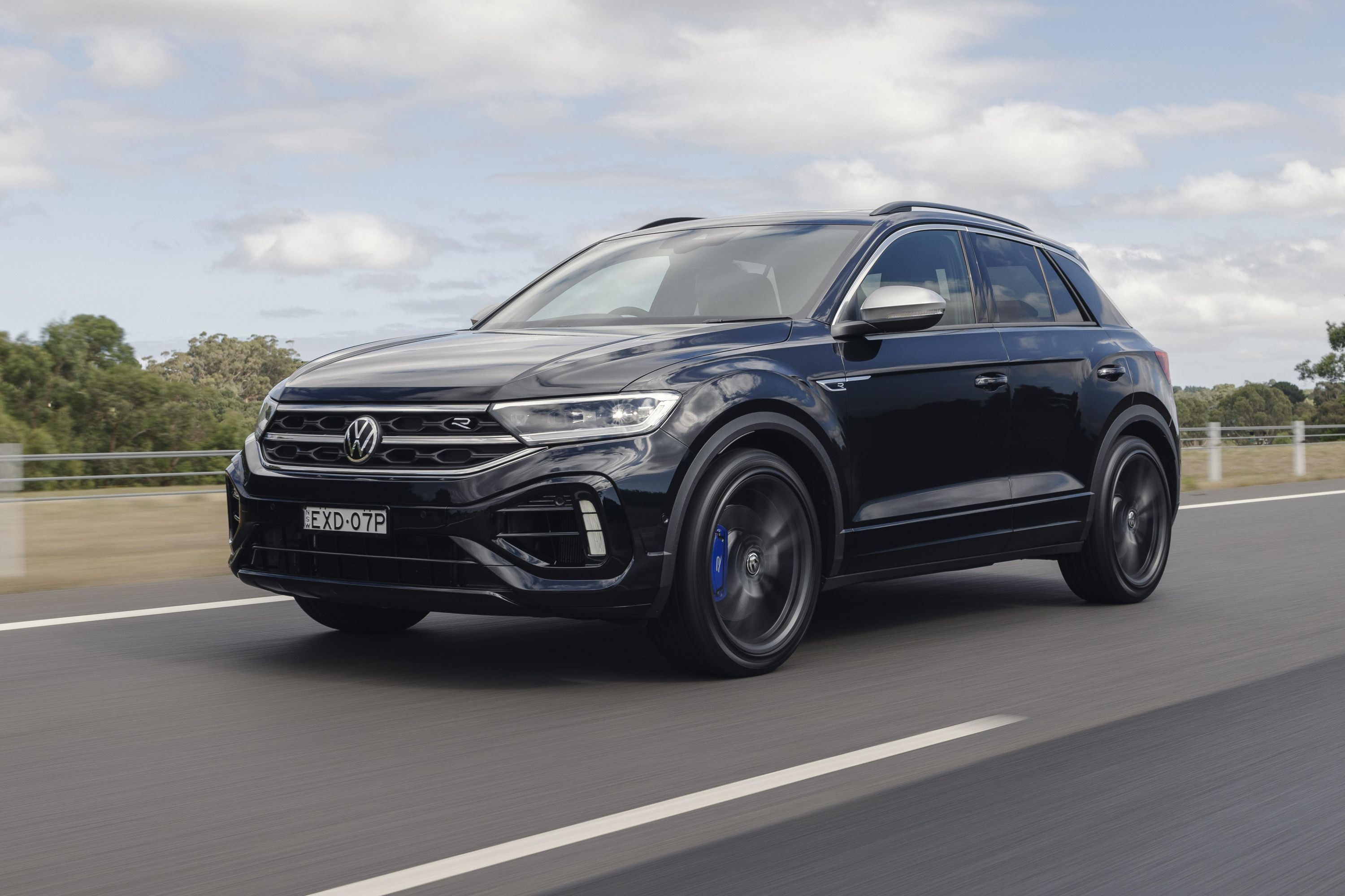 2024 Volkswagen T-Roc price and specs - driving-dynamics