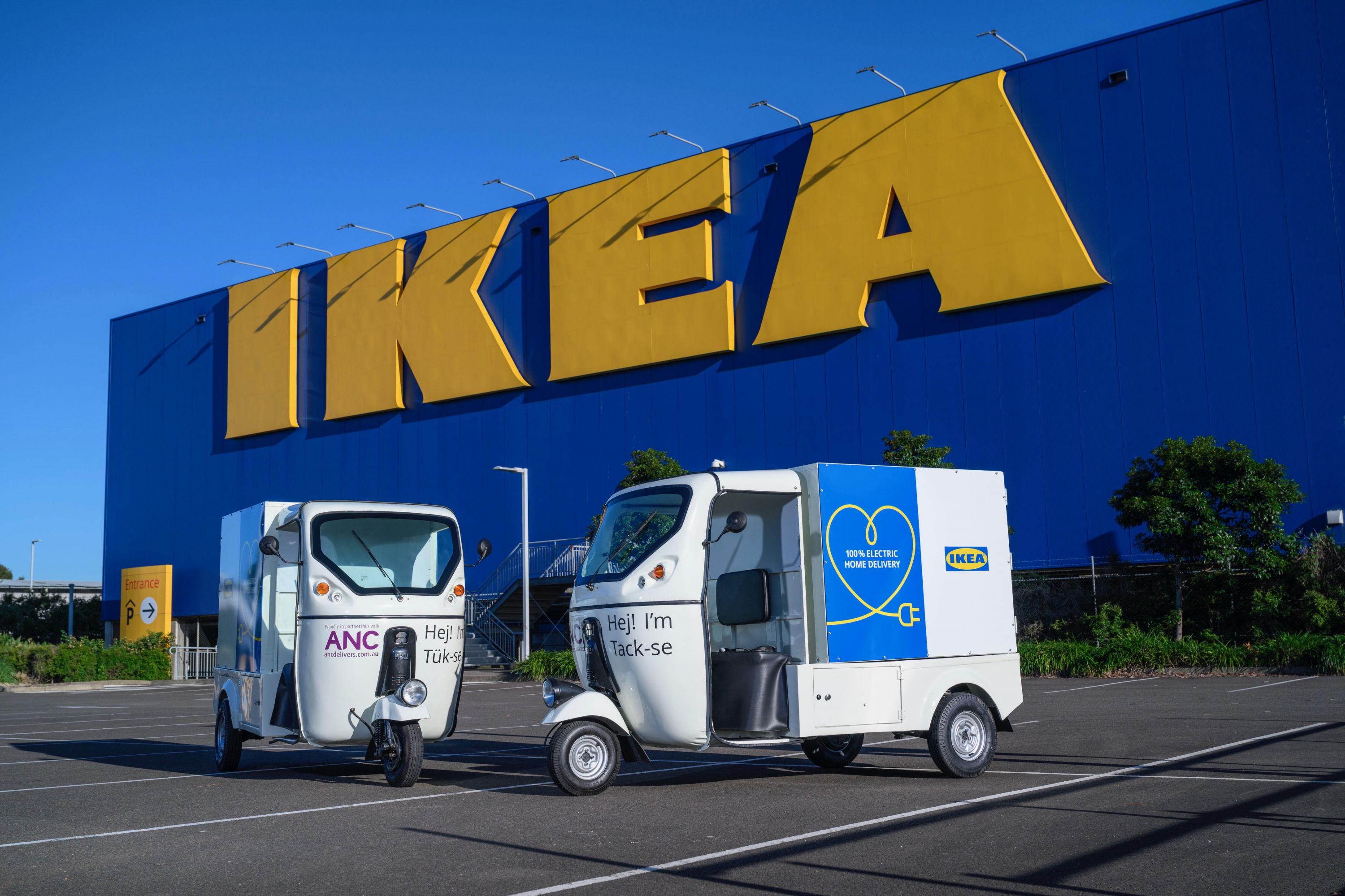 Flat-Pack Electric Car Brings IKEA Vibes to Urban Transport