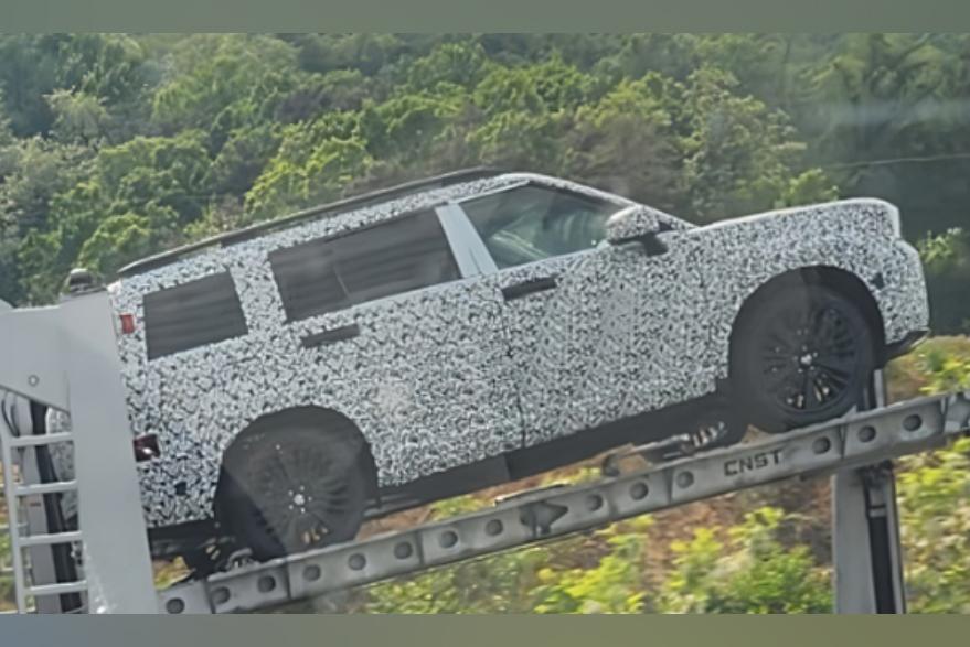 2024 Hyundai Santa Fe spied with boxy body CarExpert