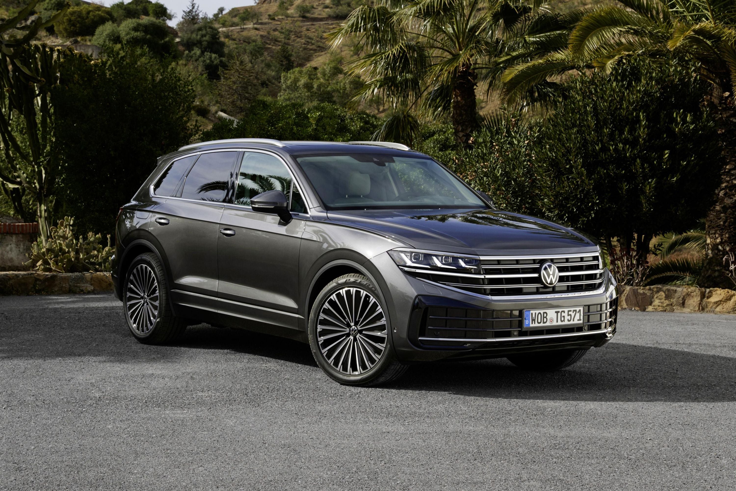 2024 Volkswagen Touareg Flagship SUV Gets Fresh Look Here Next Year 