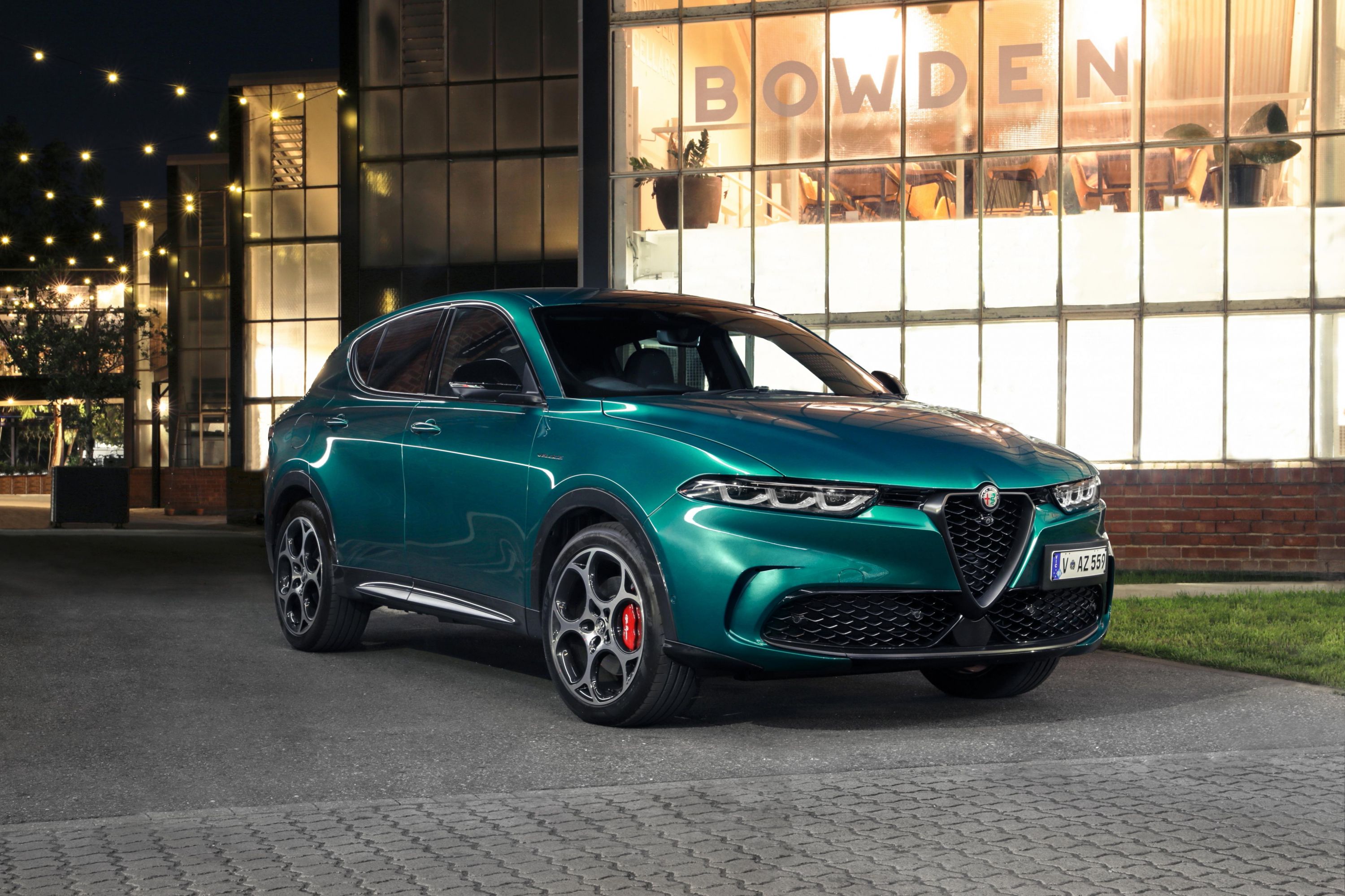 2023 Alfa Romeo Tonale Hybrid review | CarExpert