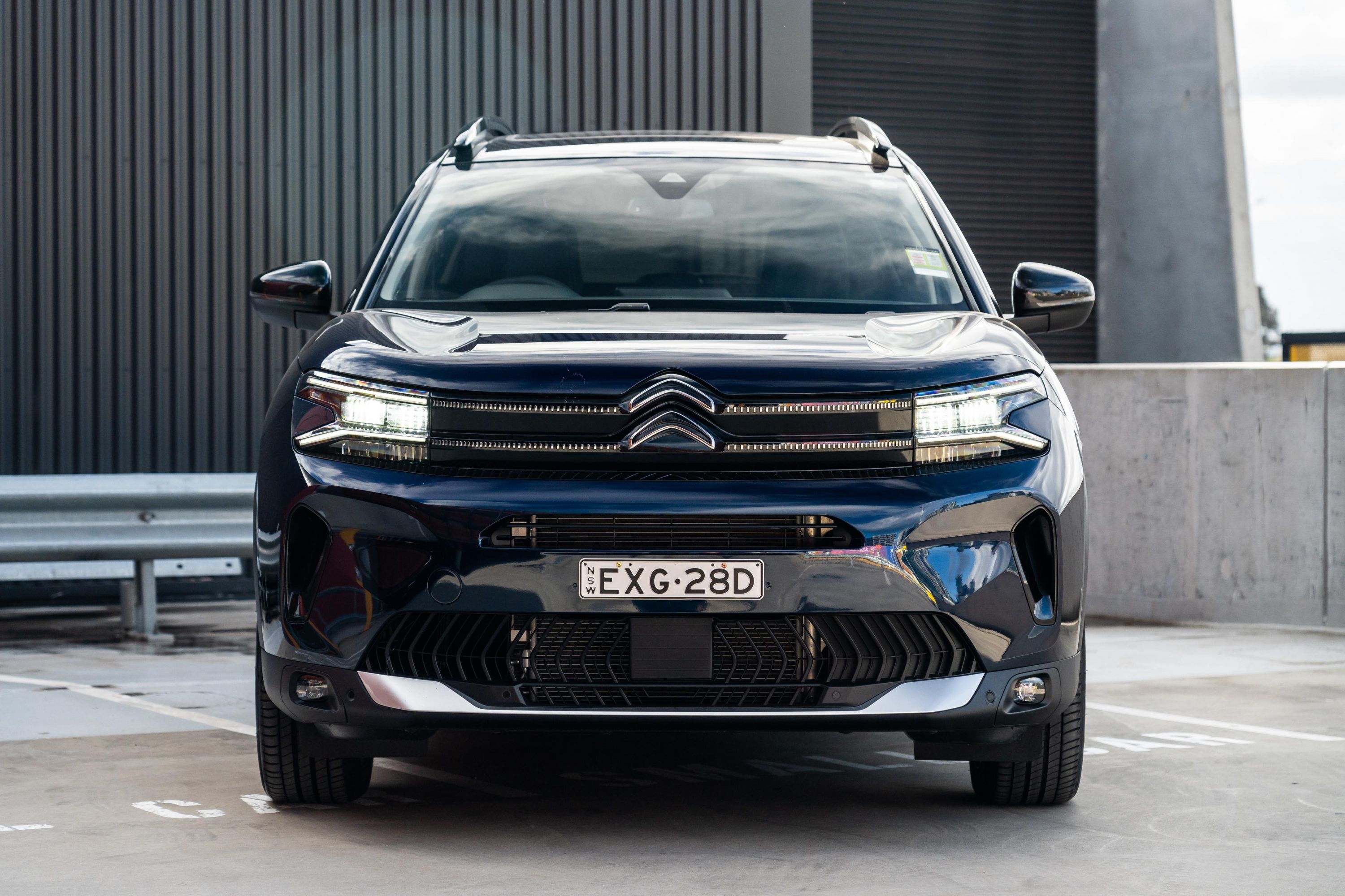 Good Looking Small SUV  2023 Citroen C5 Aircross Review 