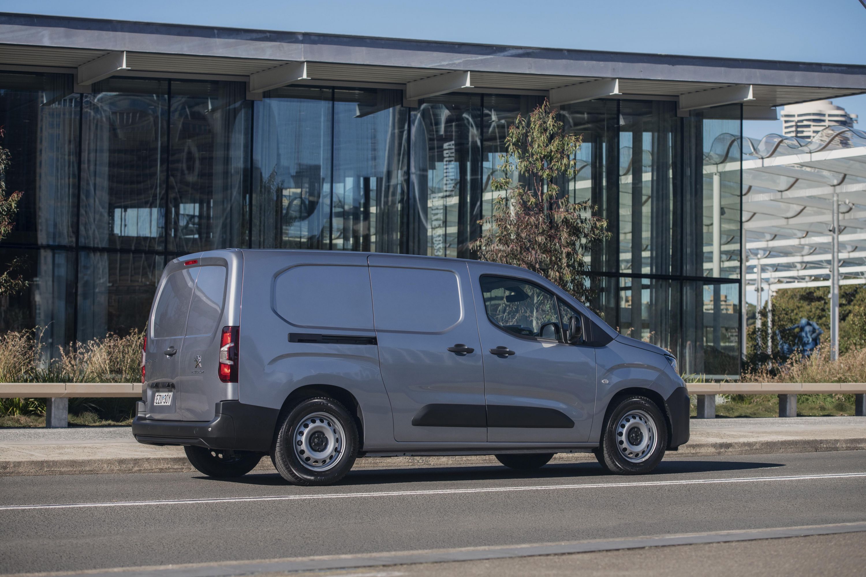Peugeot Partner van review (2023)