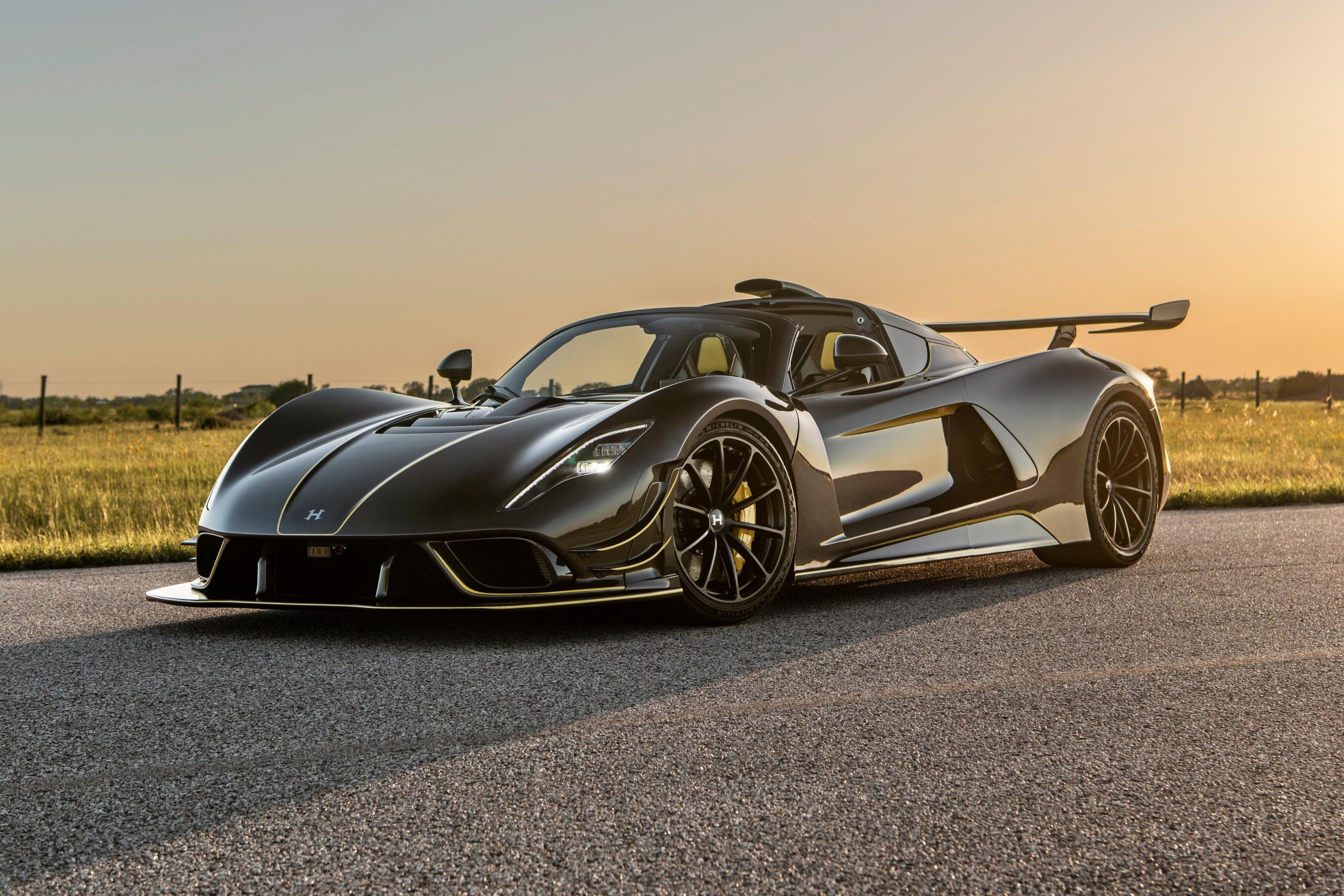 Hennessey Takes The Top Off Its Track ready 1355kW Hypercar CarExpert