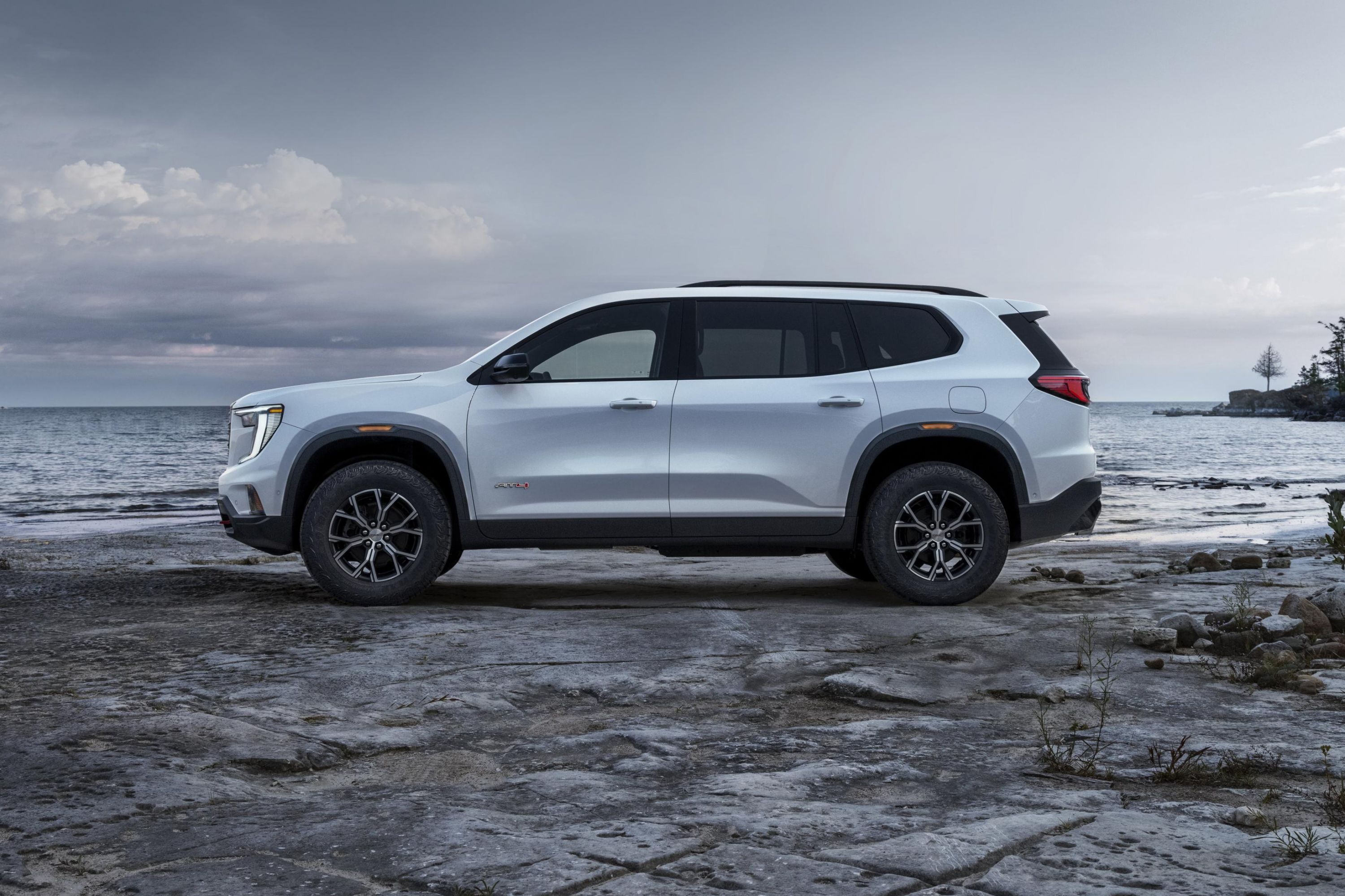 2024 GMC Acadia: Holden's last new SUV gets major redesign | CarExpert