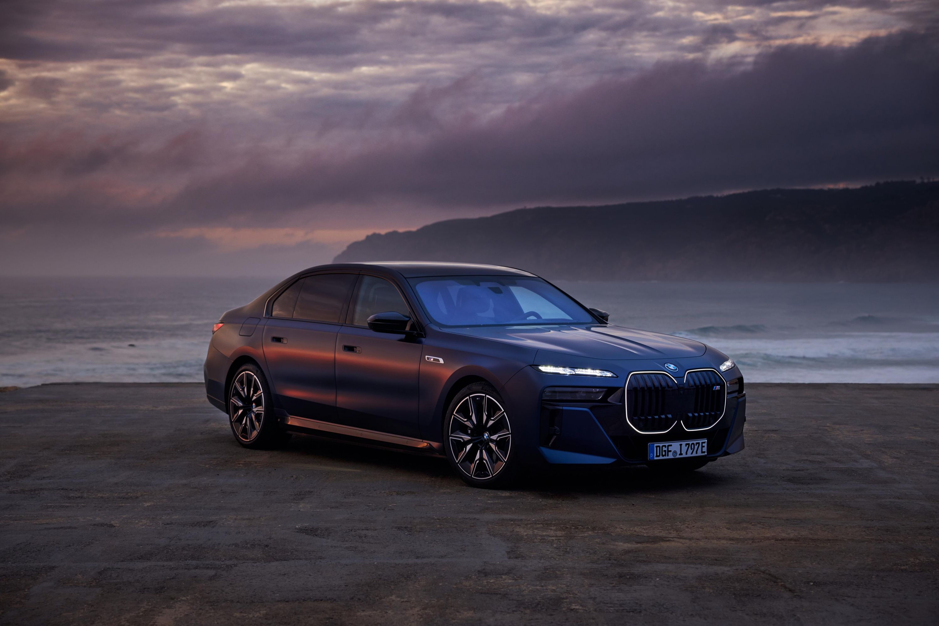 BMW i7 review 2024