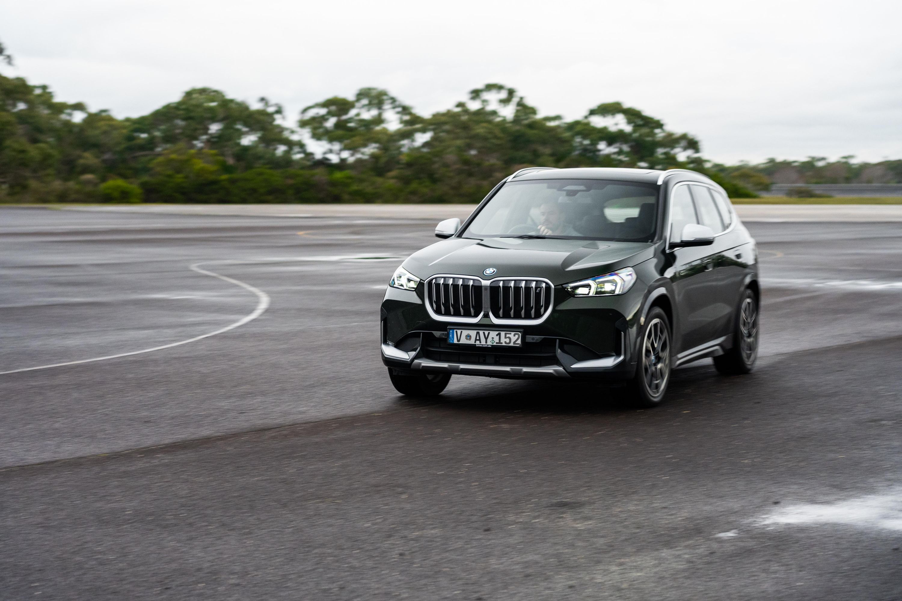 BMW iX1 review: the electric family SUV for keen drivers 2024