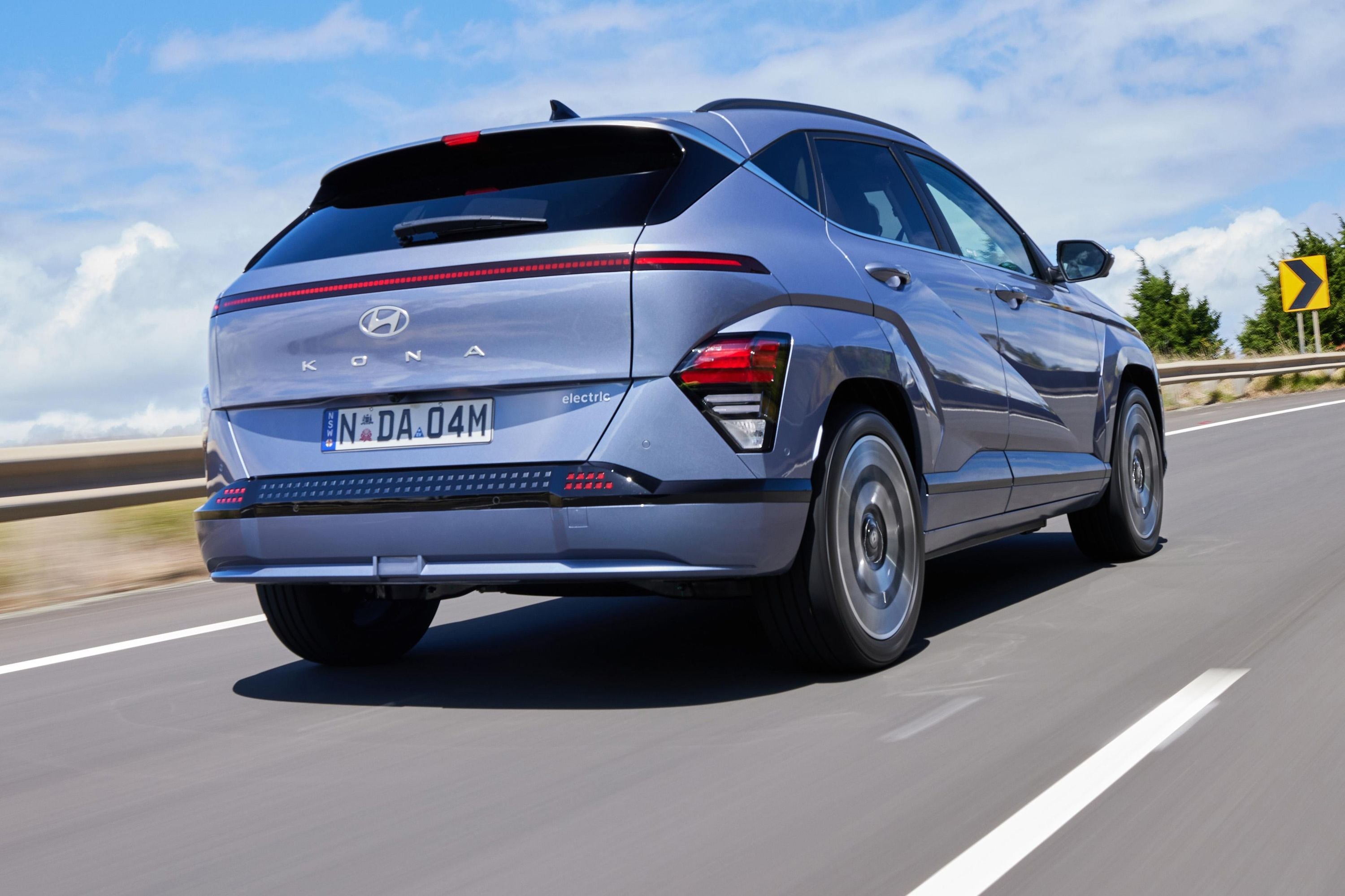 2024 Hyundai Kona Electric Premium Review Tautoer