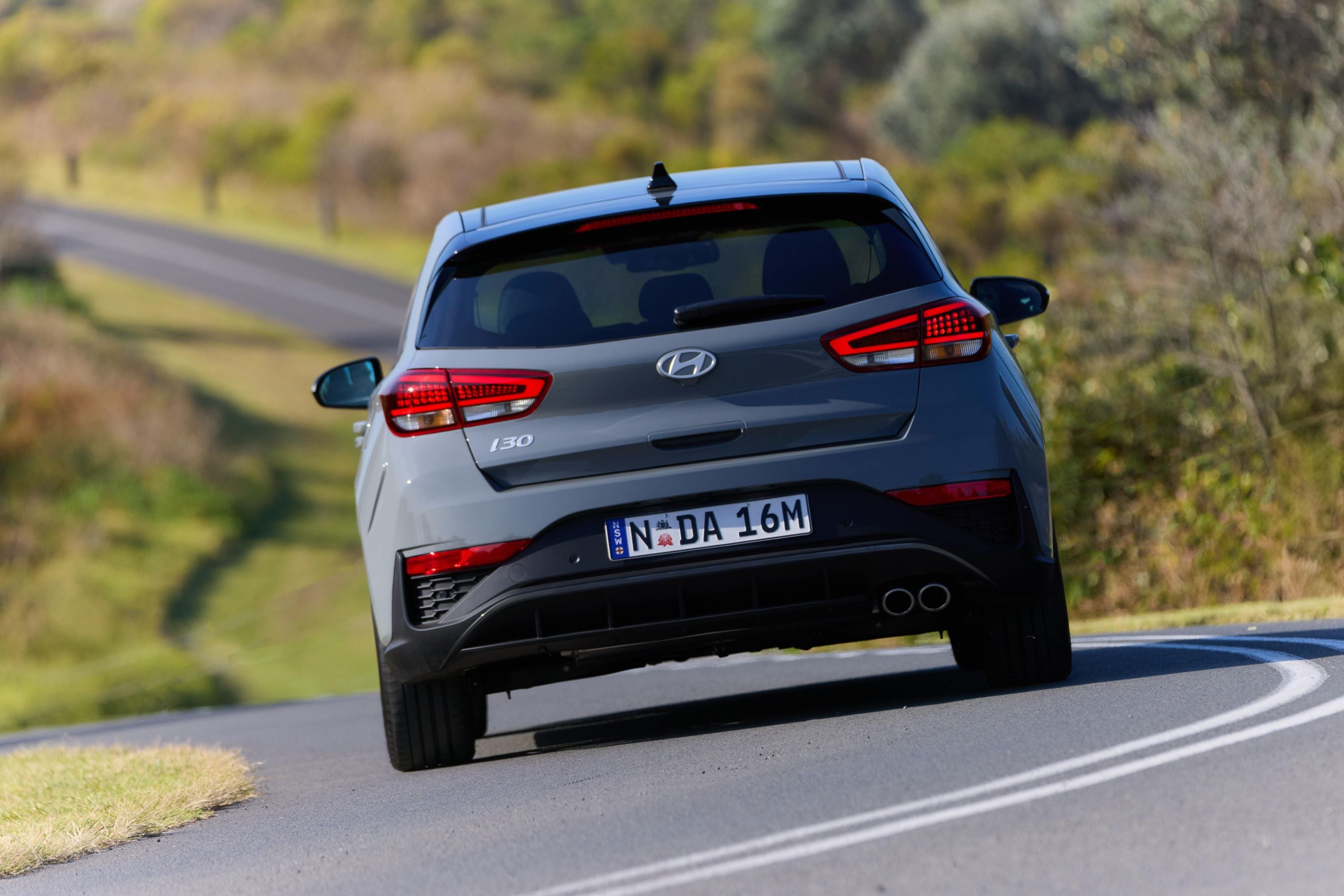 https://images.carexpert.com.au/resize/3000/-/app/uploads/2024/09/2025-Hyundai-i30-N-Line-Premium-hatch-10.jpg?_gl=1*jwxf44*_gcl_au*MTQwOTc2NTE1NC4xNzQ0ODAwNjQw