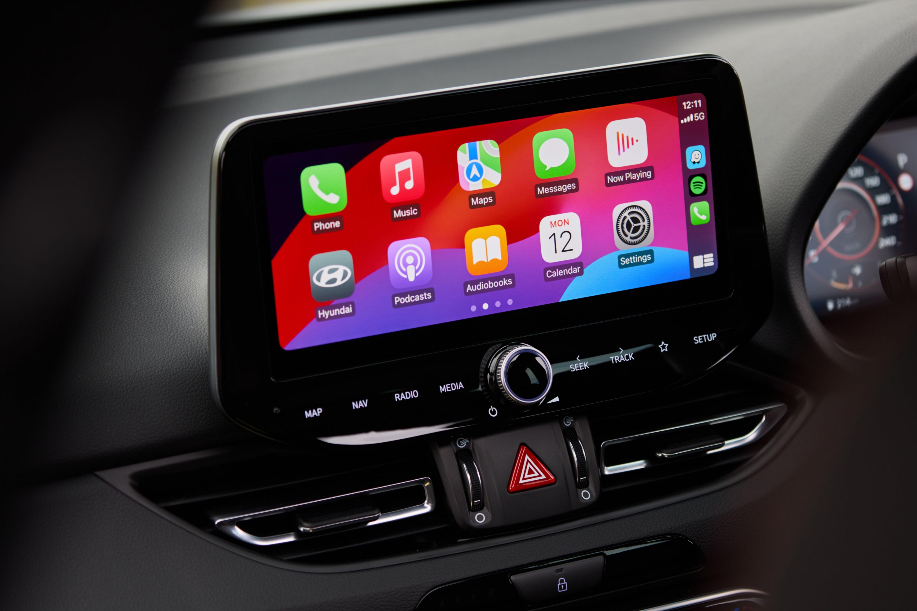 https://images.carexpert.com.au/resize/3000/-/app/uploads/2024/09/2025-Hyundai-i30-N-Line-Premium-hatch-22.jpg?_gl=1*7wbo9b*_gcl_au*MTQwOTc2NTE1NC4xNzQ0ODAwNjQw