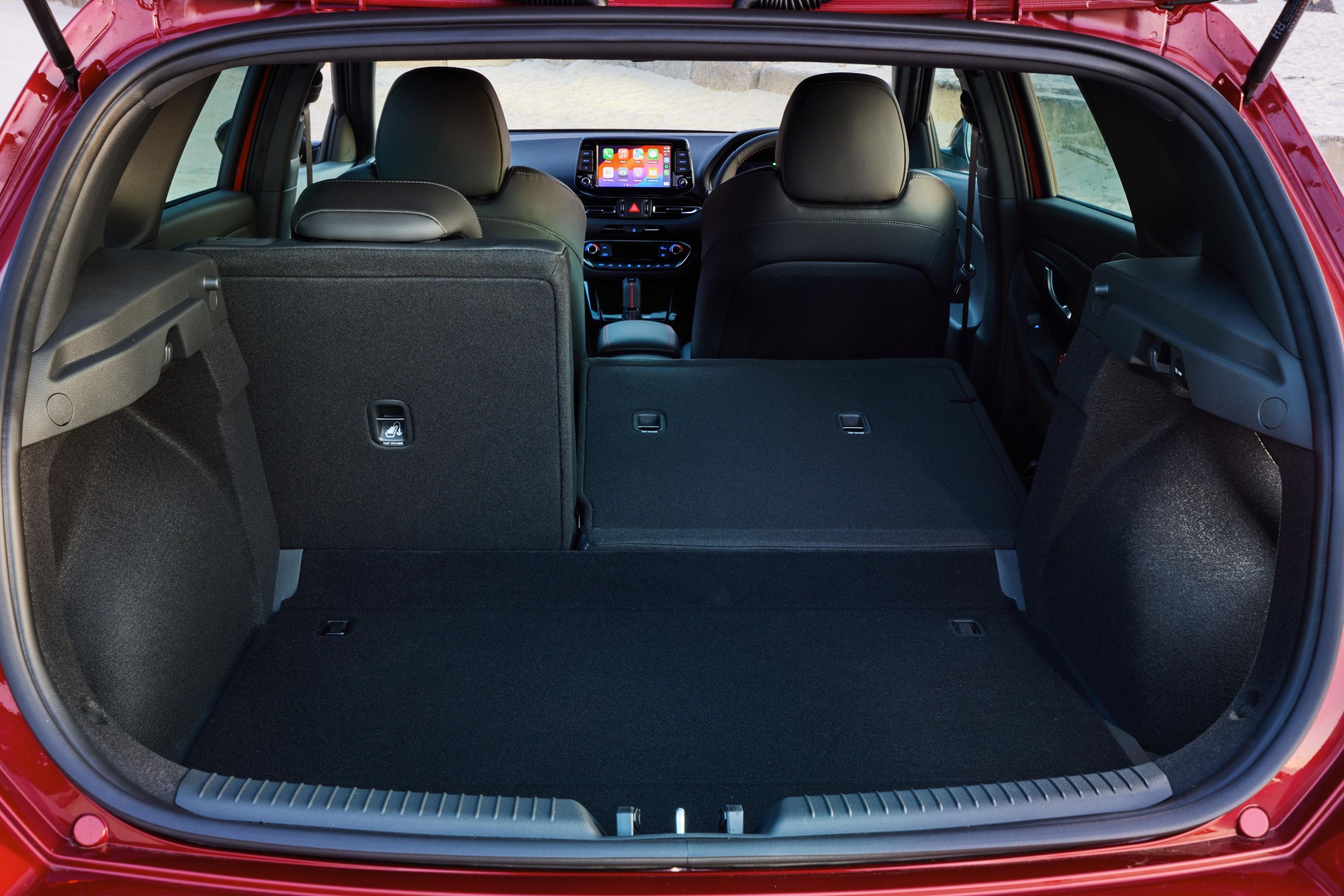 https://images.carexpert.com.au/resize/3000/-/app/uploads/2024/09/2025-Hyundai-i30-N-Line-hatch-29.jpg?_gl=1*11mznep*_gcl_au*MTQwOTc2NTE1NC4xNzQ0ODAwNjQw
