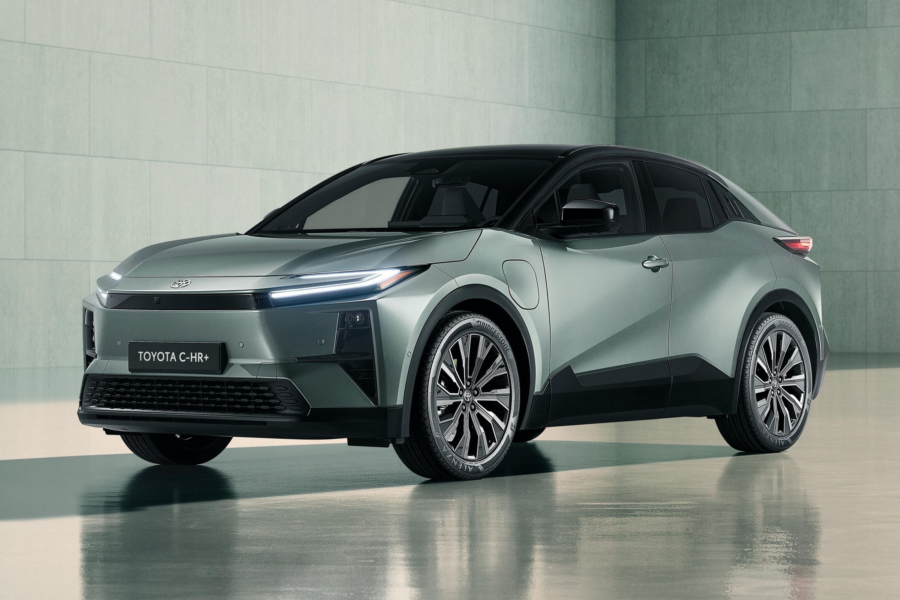 Housses Siège Auto Toyota C-HR (2020-2026) - Cuir PU - Protection Intégrale - Compatible Airbag