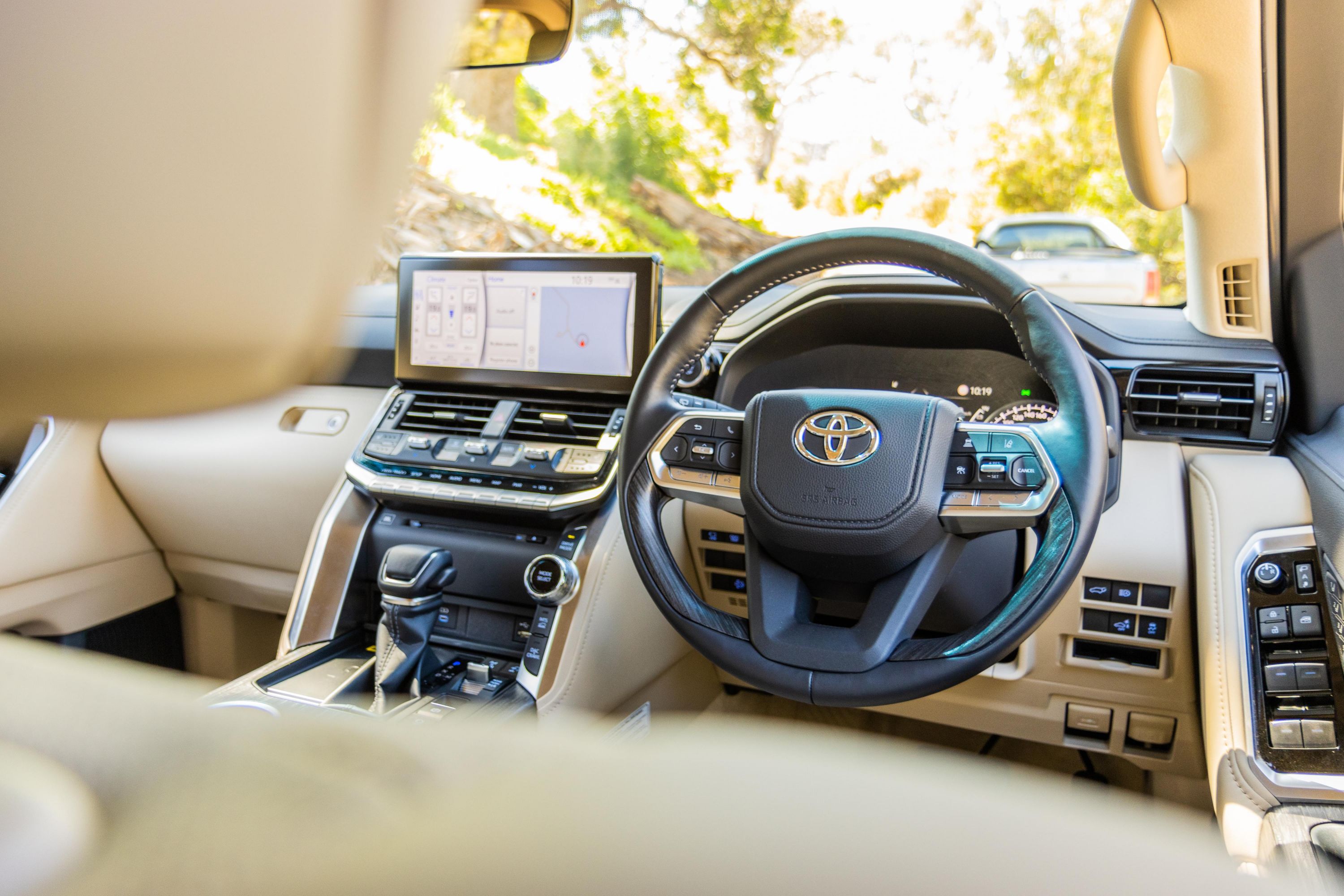 2022 Toyota LandCruiser 300 Series Sahara ZX review | CarExpert