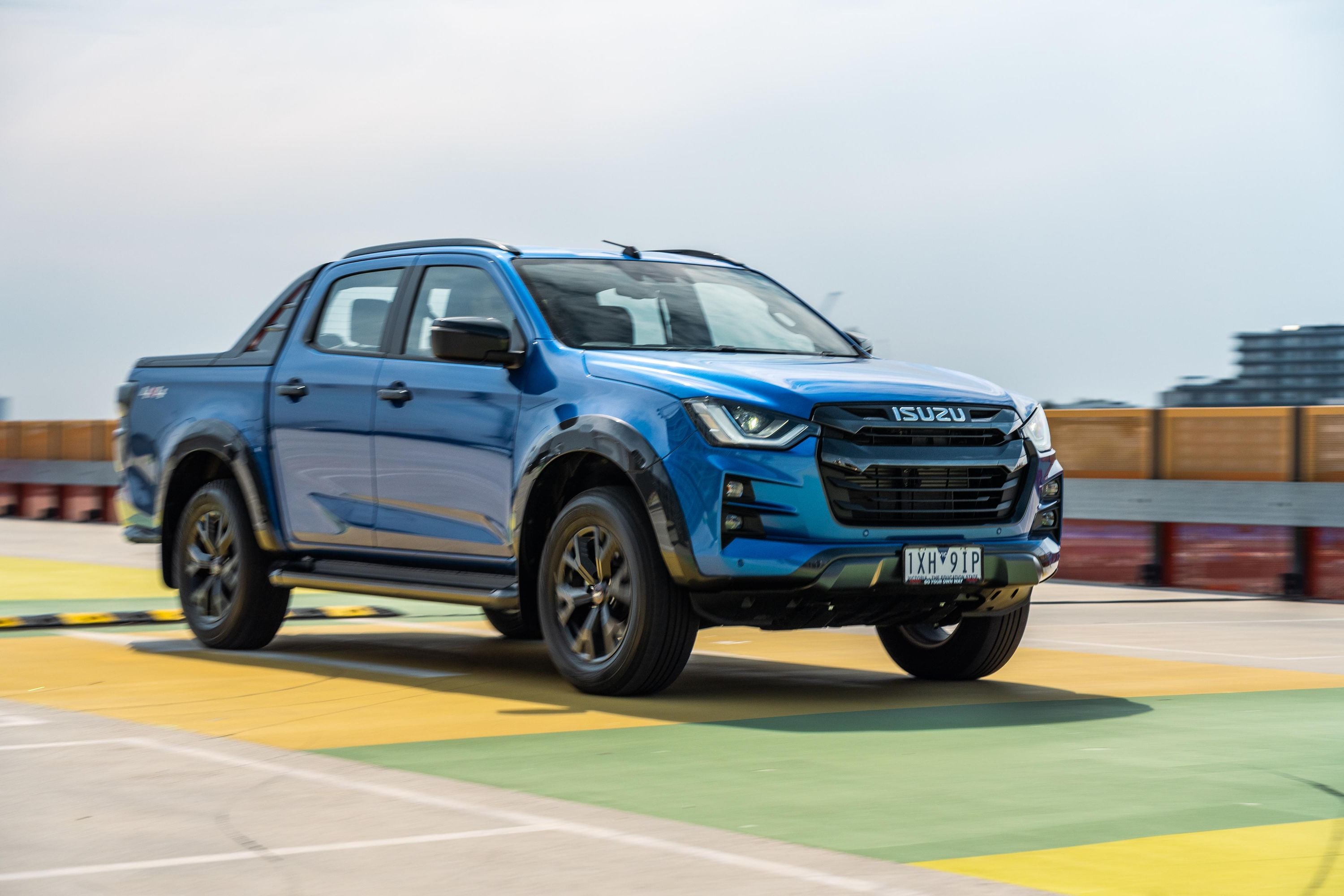 安積 Daidai Edition 2023 2023 ISUZU D-MAX 3.0L | Exterior and Interior Walkaround