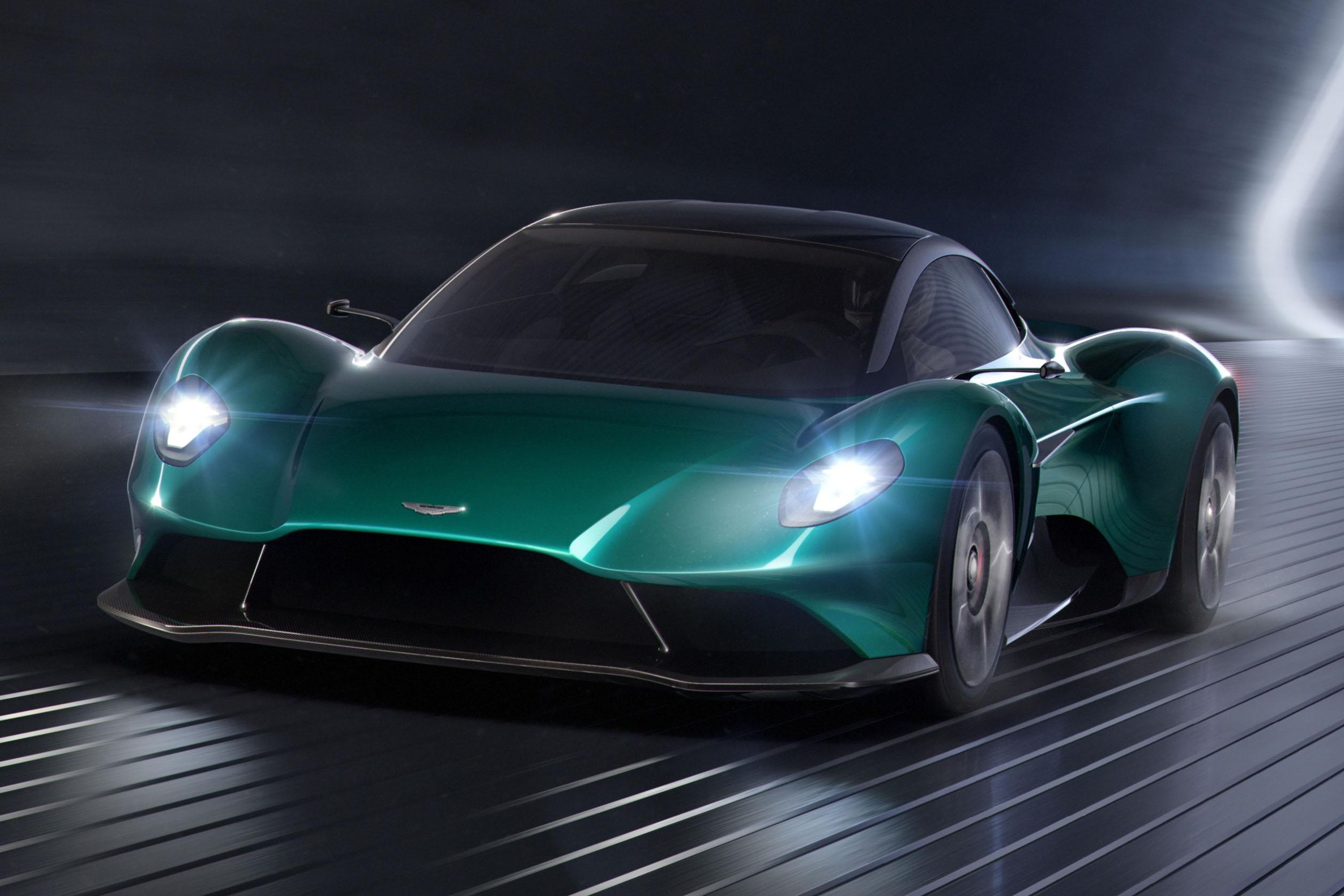 2023-06-aston-martin-vanquish-