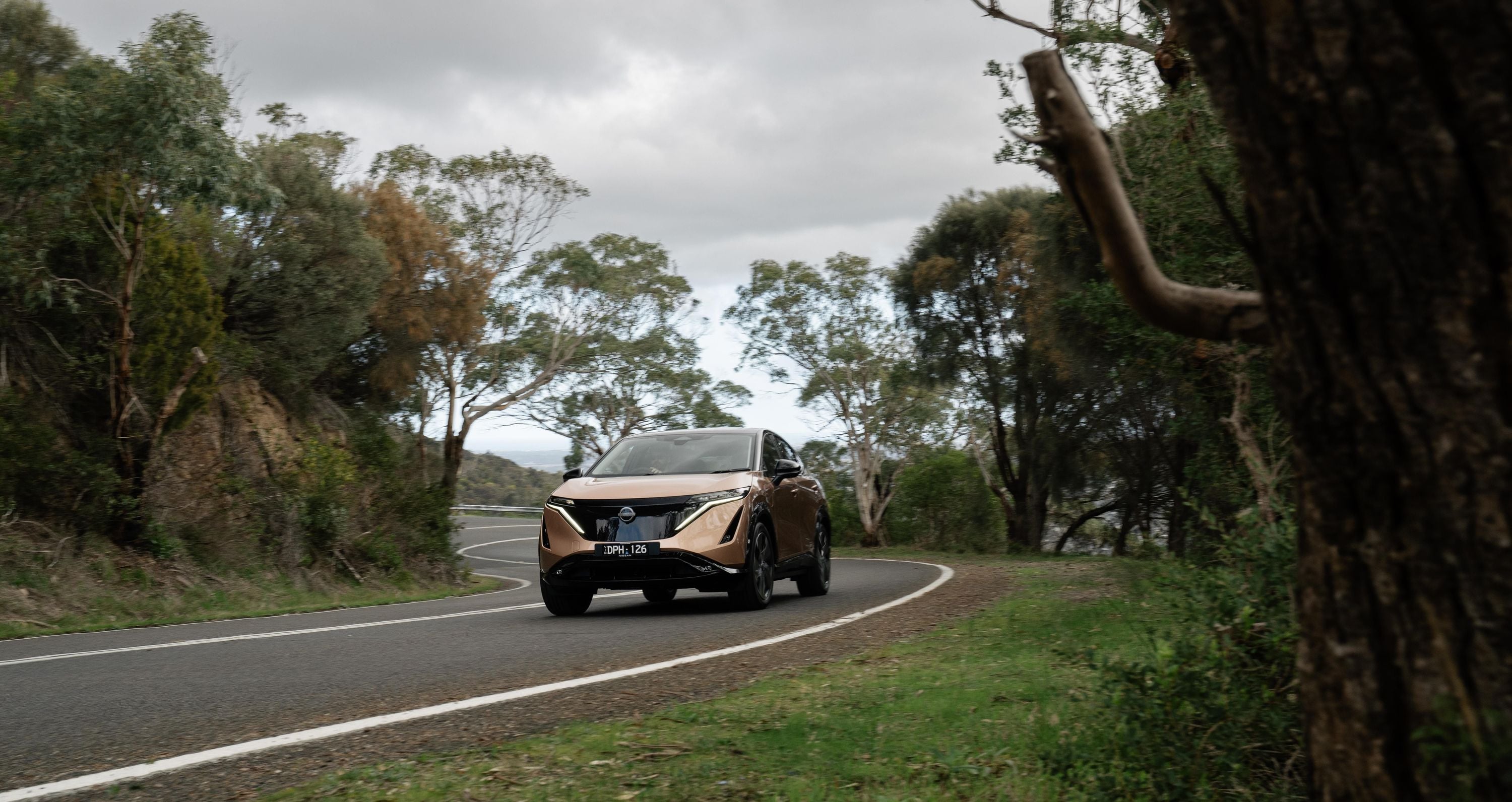 2025 Nissan ARIYA Evolve+ rear three-quarter view — schedule your test drive in Tulsa today