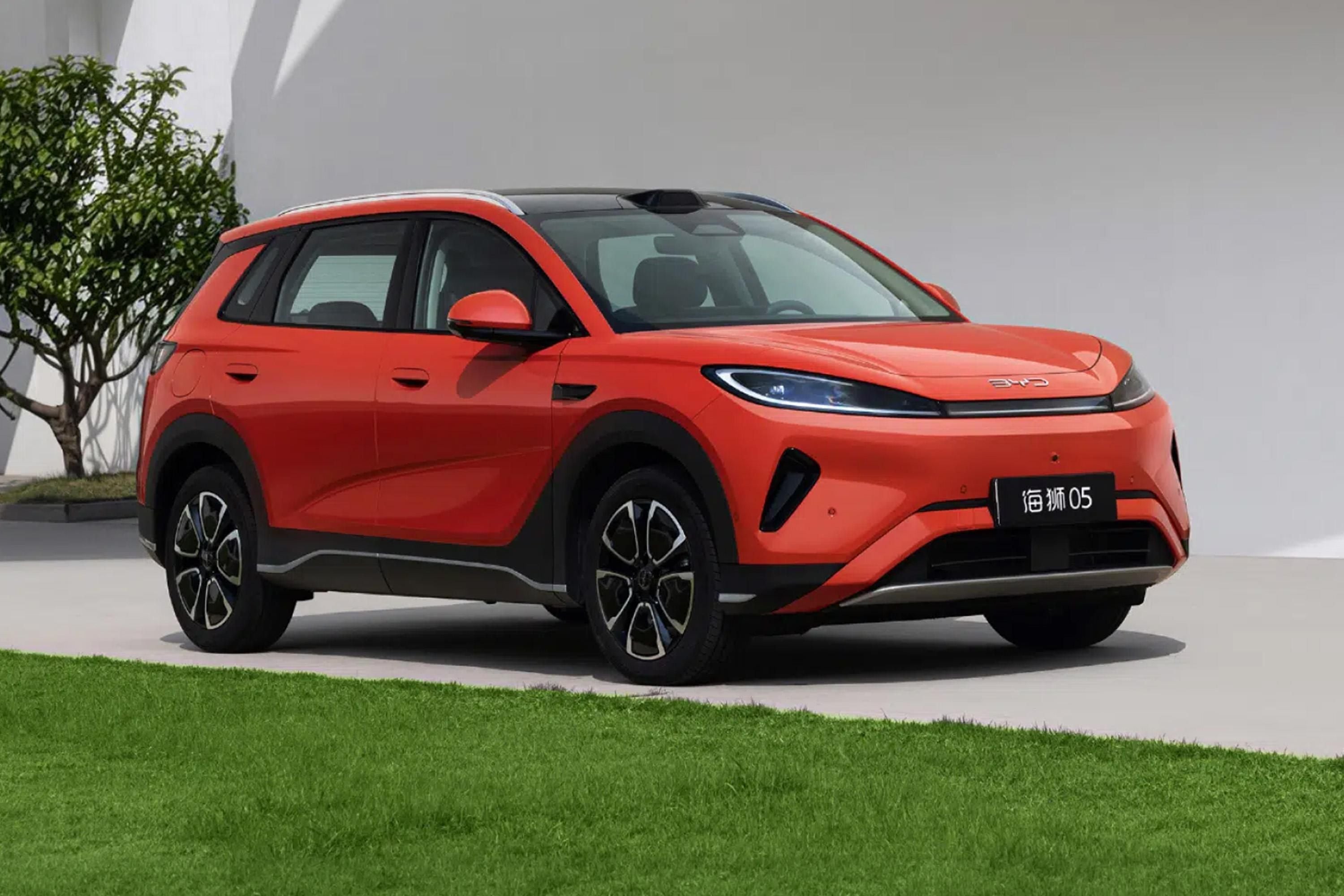 2026 BYD Sealion 05 DM-i: New-generation PHEV triples its electric range |  CarExpert