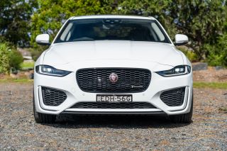 2020 Jaguar XE R-Dynamic SE review