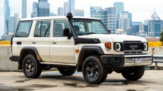 2024 Toyota LandCruiser 70 Series V8 review