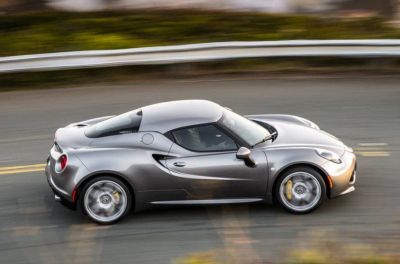 2022 Alfa Romeo 4C - Base