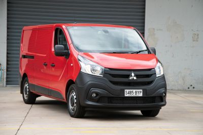 2023 Mitsubishi Express - GLX