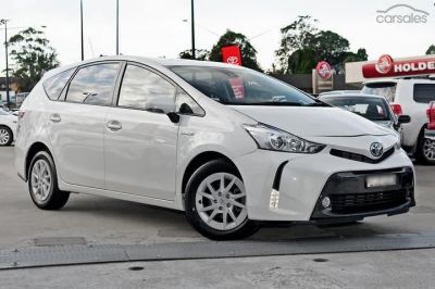 2022 Toyota Prius V - Base