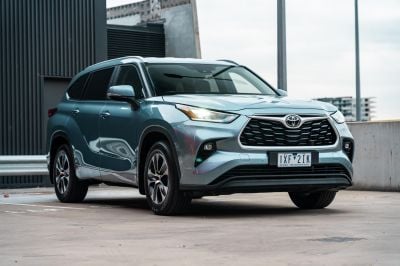 2025 Toyota Kluger - GX