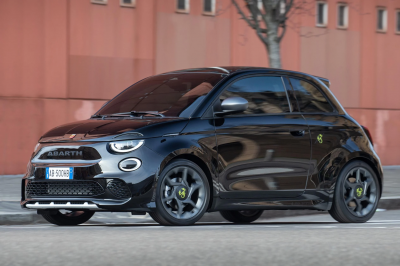 2025 Abarth 500e - Turismo