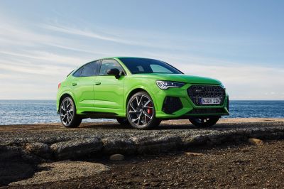 2025 Audi RSQ3 - Base