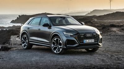 2025 Audi RSQ8 - Base