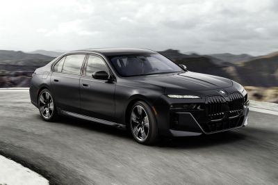 2025 BMW 7 Series - Design Pure Excellence