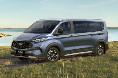 2025 Ford Tourneo - Active