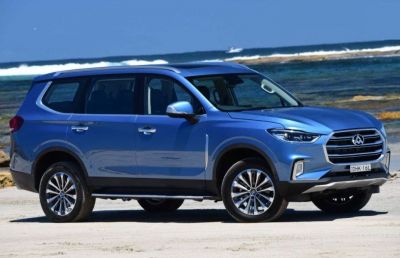 2025 LDV D90 - Base