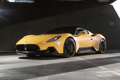 2025 Maserati MC20 - Base