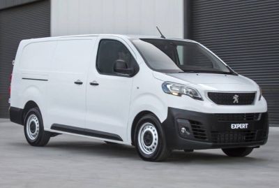 2025 Peugeot Expert - Base